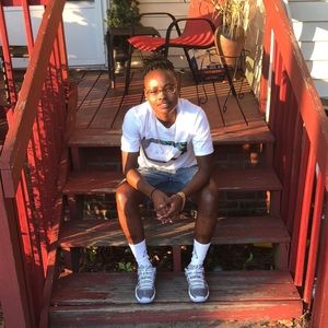 Meet your Posher, Breanna